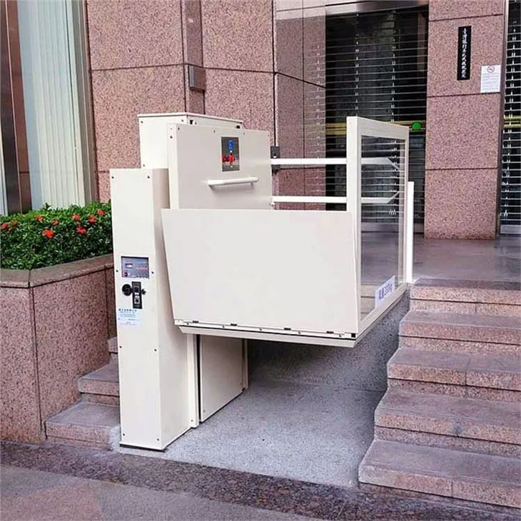 Ardaitheoir Cathaoireacha Rothaí Do Dhaoine Scothaosta