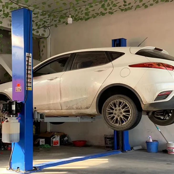 Ardaitheoirí 2 phost le haghaidh feithicle