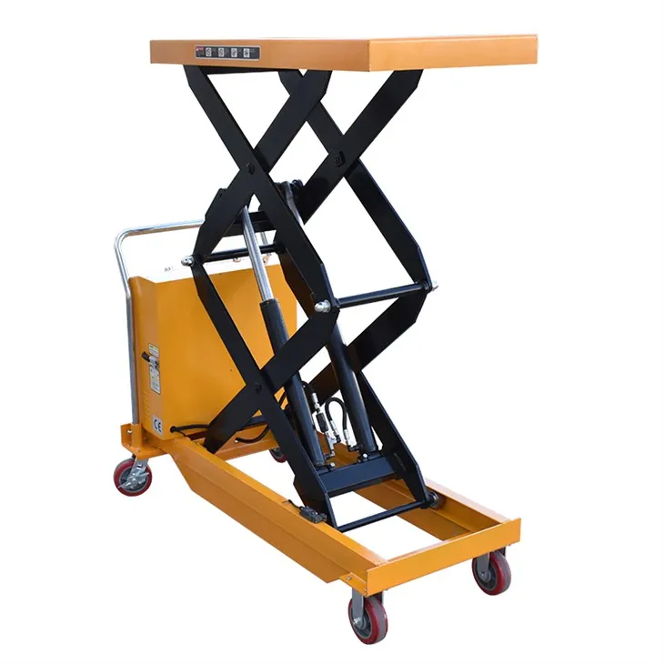 Cart ardaitheoir scissor faoi thiomáint ceallraí